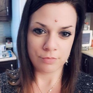 Meet your Posher, Marie-christine